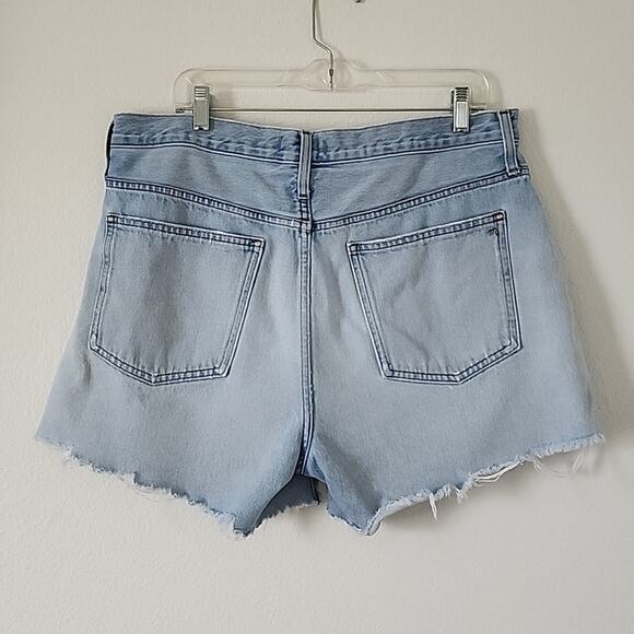 MADEWELL Relaxed Mid Length Denim Shorts Ripped Edition Size 32 Light Blue Wash - Picture 7 of 9